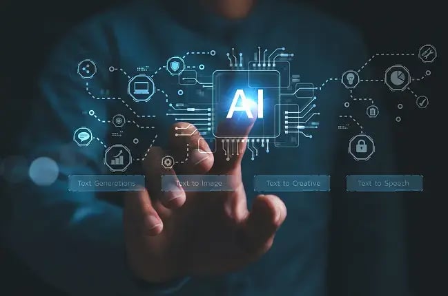 Médico sosteniendo una tableta con gráficos digitales de inteligencia artificial médica, simbolizando el aumento de productividad con más de 100 algoritmos de IA avalados por FDA y CE integrados en Aquila+ de IMEXHS.